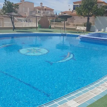 Прекрасный Дом Для Отдыха Torrevieja